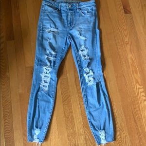 american eagle ripped jeans